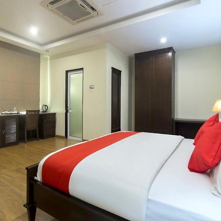 Capital O 90653 Maxwell Inn Boutique Hotel Taiping Exterior foto